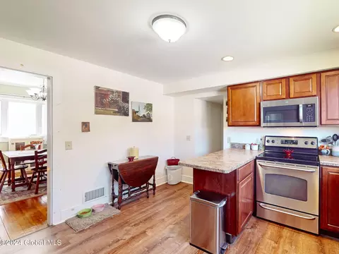 Kitchen - 113 Rose St, Cobleskill, NY 12043 photo 4 of 7