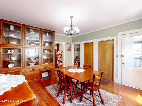Dining - 113 Rose St, Cobleskill, NY 12043 photo 3 of 8