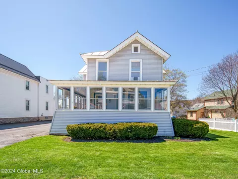113 Rose St, Cobleskill, NY 12043