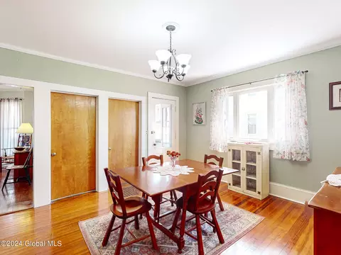 Dining - 113 Rose St, Cobleskill, NY 12043 photo 4 of 8