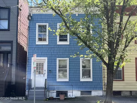 138 Dove St, Albany, NY 12202