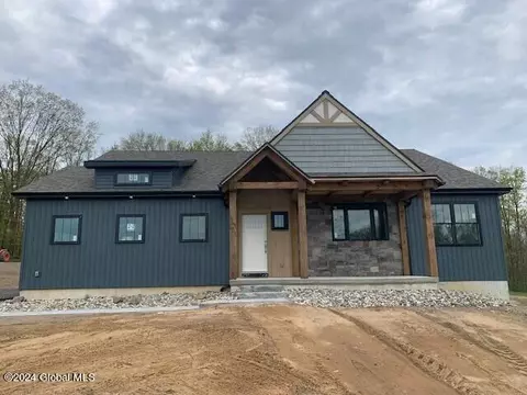 132 Nys Route 423, Stillwater, NY 12170
