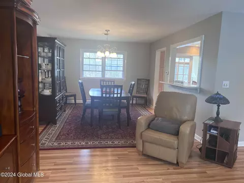 25 Hadel Rd, Glenville, NY 12302 photo 5