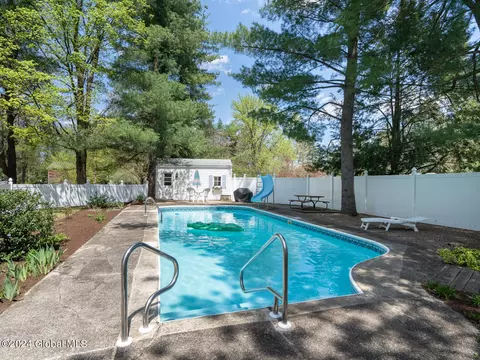 1 Catskill View Dr, Kinderhook, NY 12106 photo 18