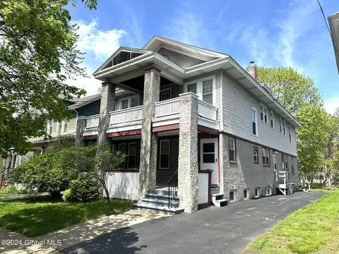 655-657 Hudson Ave, Albany, NY 12203