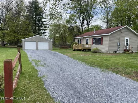 12 Thomas Ave, Hudson Falls, NY 12839