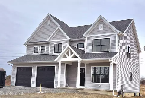 2 Faulkner Dr, Waterford, NY 12188