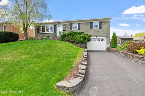 14 Elmhurst Ave, Albany, NY 12203