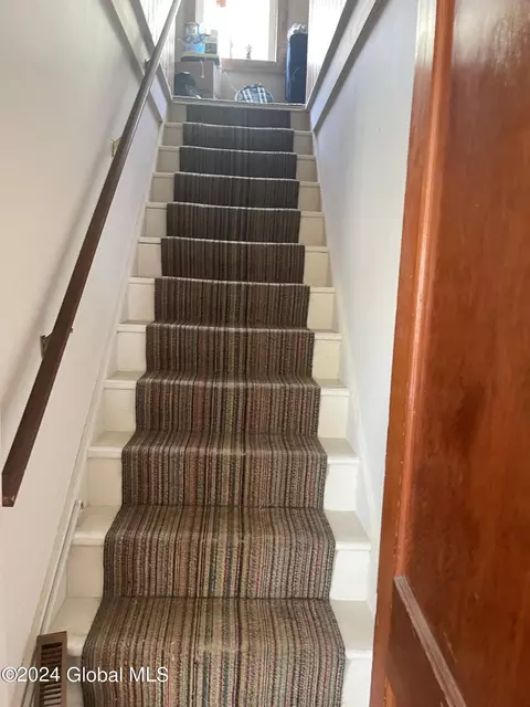 Entry Way - 531 Lower Wright St, Hudson Falls, NY 12839 photo 2 of 3