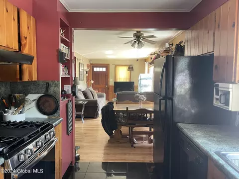 Entry Way - 531 Lower Wright St, Hudson Falls, NY 12839 photo 1 of 3