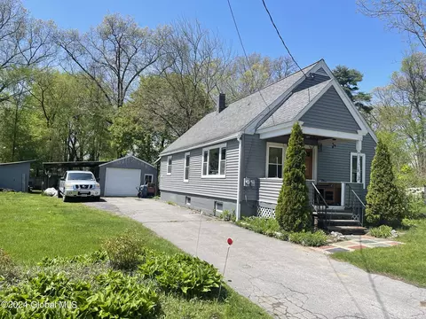 531 Lower Wright St, Hudson Falls, NY 12839