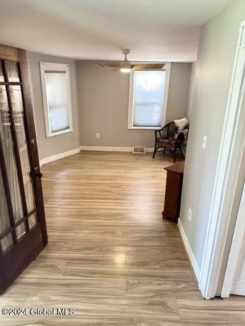 52 Hudson Ave, Delmar, NY 12054 photo 17
