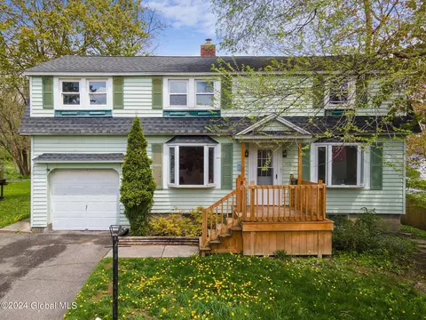 106 Jefferson Ave, Cobleskill, NY 12043 photo 2