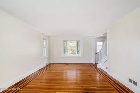 106 Jefferson Ave, Cobleskill, NY 12043 photo 7