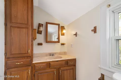 106 Jefferson Ave, Cobleskill, NY 12043 photo 28