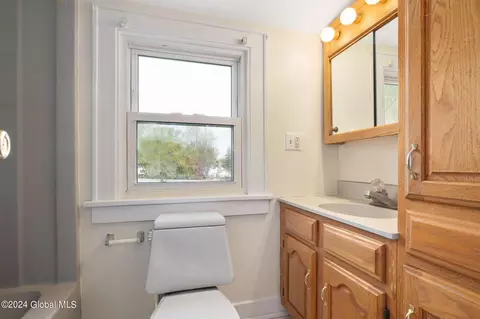 106 Jefferson Ave, Cobleskill, NY 12043 photo 30