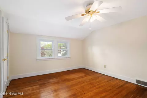 106 Jefferson Ave, Cobleskill, NY 12043 photo 22