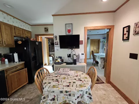 114 Oak St, Corinth, NY 12822 photo 23