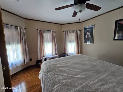 114 Oak St, Corinth, NY 12822 photo 34