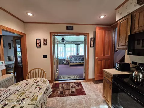 114 Oak St, Corinth, NY 12822 photo 26