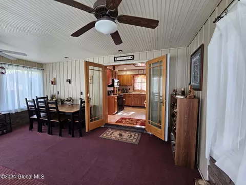 114 Oak St, Corinth, NY 12822 photo 27