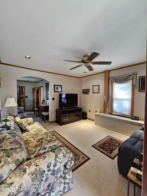 114 Oak St, Corinth, NY 12822 photo 10