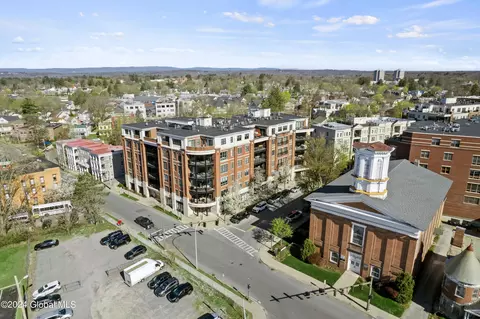 87 Railroad Pl #307, Saratoga Springs, NY 12866
