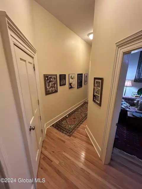 21 Front St, Schenectady, NY 12305 photo 7