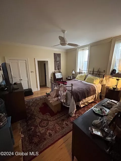 21 Front St, Schenectady, NY 12305 photo 8