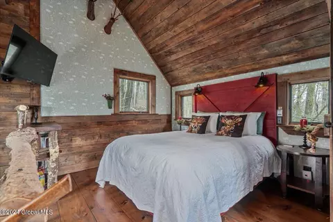 Bedroom - 40-72 Cramer Rd, Argyle, NY 12809 photo 12 of 12