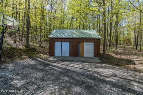 Exterior - 40-72 Cramer Rd, Argyle, NY 12809 photo 9 of 17