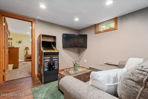 Bedroom - 40-72 Cramer Rd, Argyle, NY 12809 photo 4 of 12