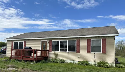 191 Sugar Hill Rd, Crown Point, NY 12928