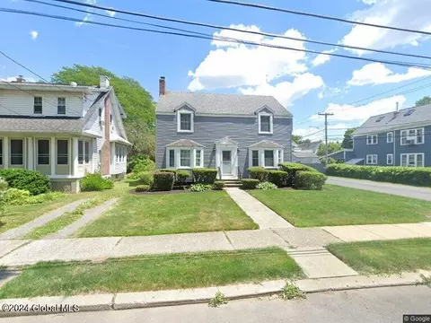 34 Harris Ave, Albany, NY 12208