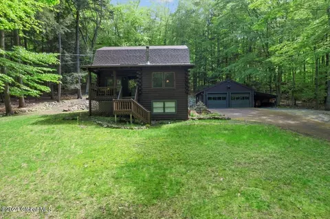 1494 Pilot Knob Rd, Kattskill Bay, NY 12844