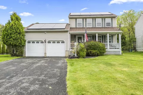 45 Wynantskill Way, Troy, NY 12180