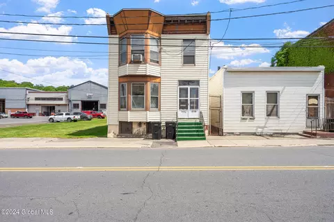 2770 6th Ave, Troy, NY 12180