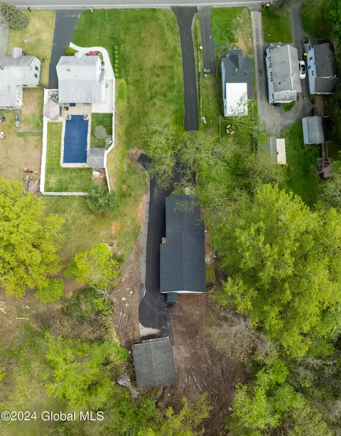 View/Area - 40 Morris Rd, Schenectady, NY 12304 photo 6 of 6