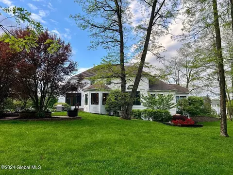 12 Devonshire Way, Halfmoon, NY 12065 photo 36