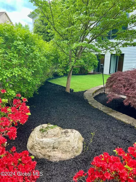 12 Devonshire Way, Halfmoon, NY 12065 photo 39
