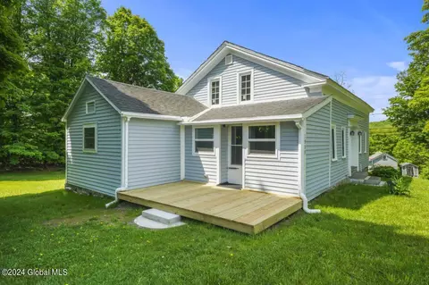 1939 Burch Rd, Granville, NY 12832