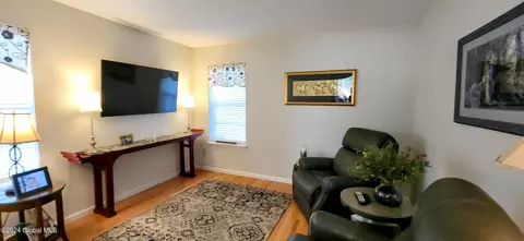 35 Highpointe Dr, Troy, NY 12182 photo 22
