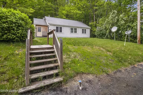 19243 Ny-22, Petersburgh, NY 12138