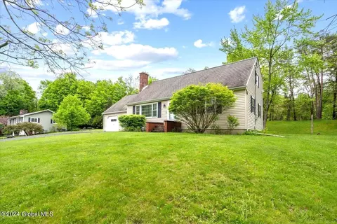 72 Geiser Rd, Wynantskill, NY 12198