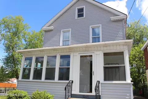 3205 Albany St, Schenectady, NY 12304