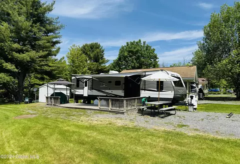 783 Woodstock Rd #143, East Berne, NY 12059