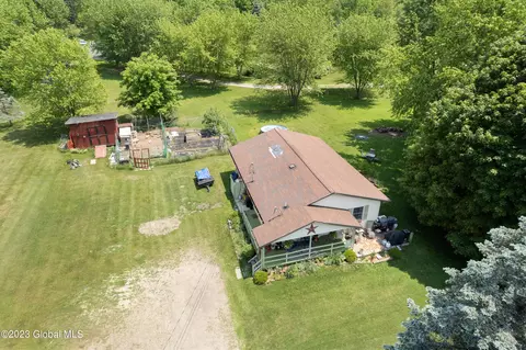 754 Ny-369, Port Crane, NY 13833