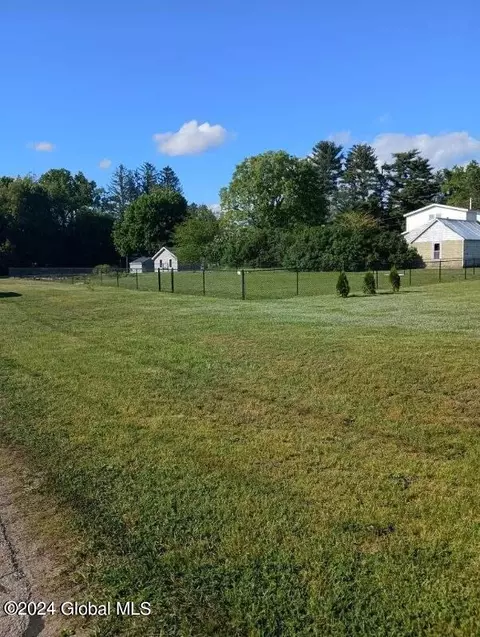 3 Elizabeth Street # l55, Tribes Hill, NY 12068