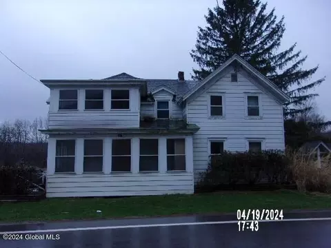 193 State Highway 309, Gloversville, NY 12078