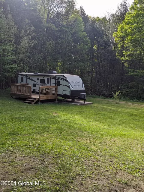 308 East Rd, Saint Johnsville, NY 13452